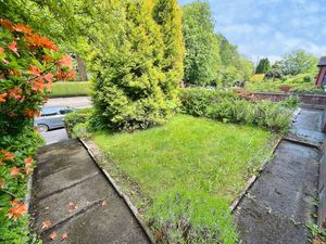 Front Garden- click for photo gallery